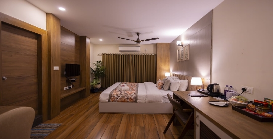 The Tiara Hotel(Siliguri)