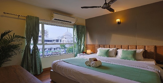 The Tiara Hotel(Siliguri)